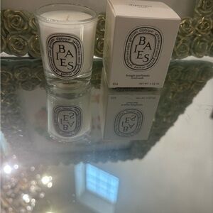 Diptyque Baies Scented Candle in White Box